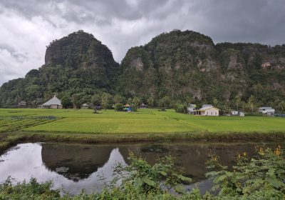 Village Adventures Naturparadies Rammang Rammang: Die Halong Bucht Indonesiens